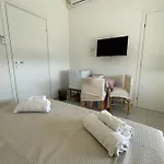 With Port View Guest house Cagliari