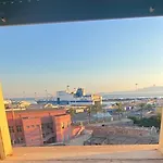 Guest house With Port View