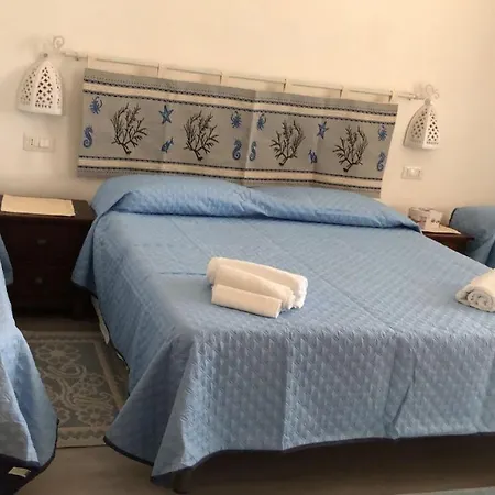 With Port View Guest house Cagliari