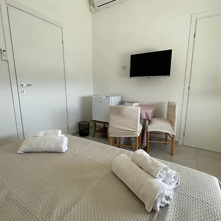 With Port View Guest house Cagliari