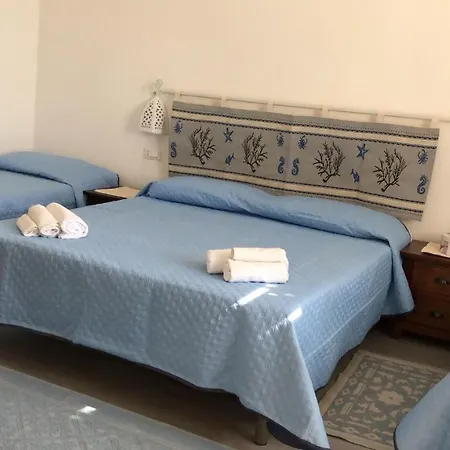 Guest house With Port View *