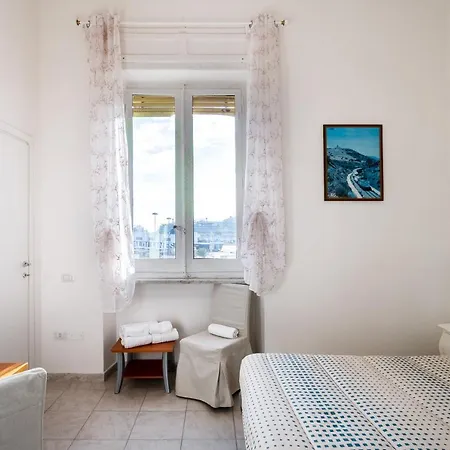 With Port View 3* Κάλιαρι